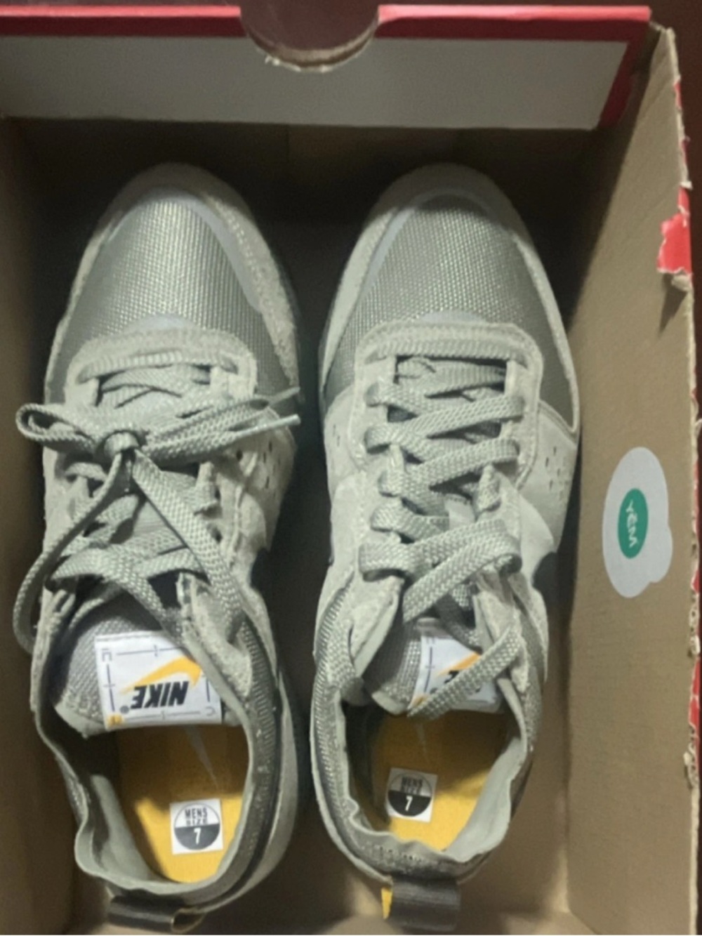 Nike Men's Yellow & White Athletic Sneakers